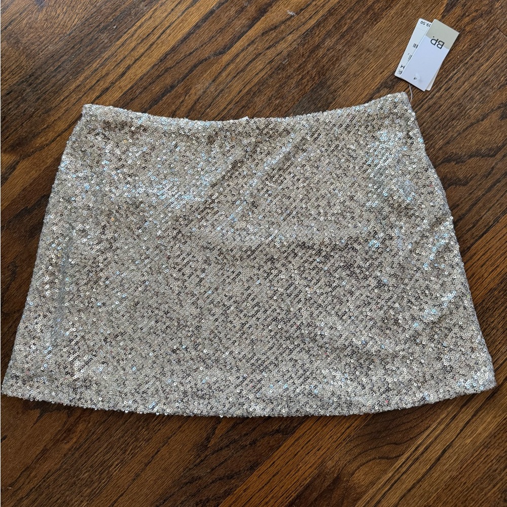 Sequin Silver Miniskirt Size M NWT
